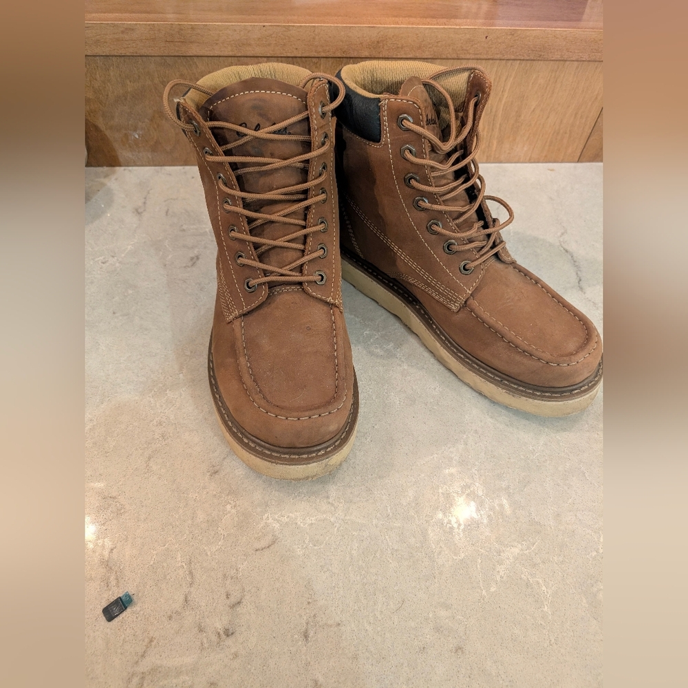 Men's Cabela's  Brown Suede Leather Boots